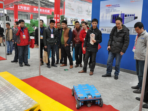CAISHEN.COM(中国)有限公司参加2015中国西部国际装备制造业博览会-展会现场-3.jpg